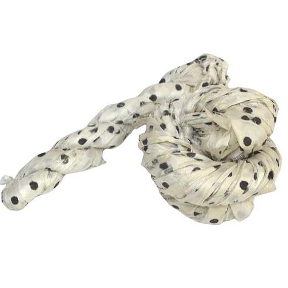 Knitsilk recycled sari silk ribbon yarn - Polka dot(Black)