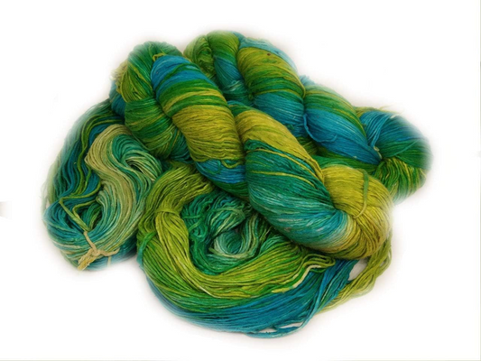 Knitsilk 100% Recycled and Hand-Dyed Silk Roving Worsted Yarn, Luxurious & Soft Silk Roving | Ideal for Knitting, Crocheting, Crafting | Smooth Texture & Fabulous Color.(100 gm-225 Yards,New York)