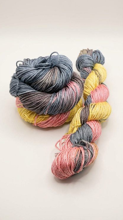 Knitsilk 3 Ply 100% Mulberry Silk Lace Weight Yarn –Tiger Lily(50g / 260 Yard