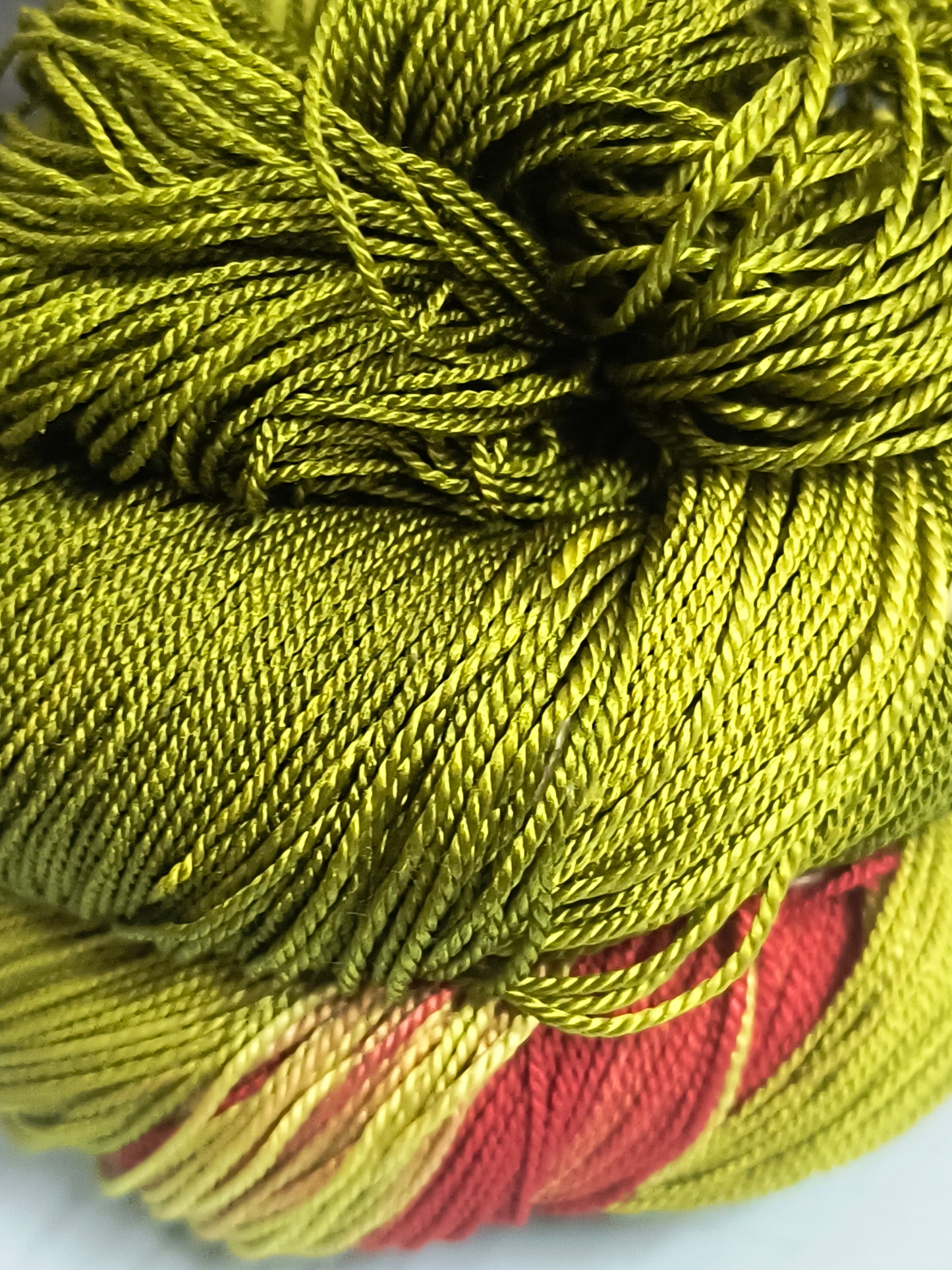 Knitsilk 3 Ply 100% Mulberry Silk Lace Weight Yarn –Dark olive and Red (50g / 260 Yard