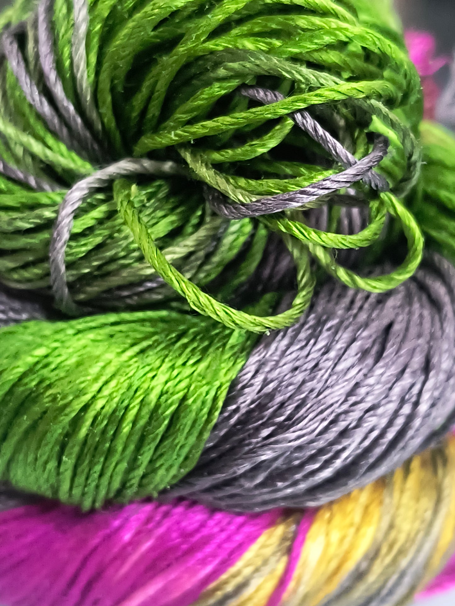 Knitsilk 3 Ply 100% Mulberry Silk Lace Weight Yarn –Green and Purple(50g / 260 Yard