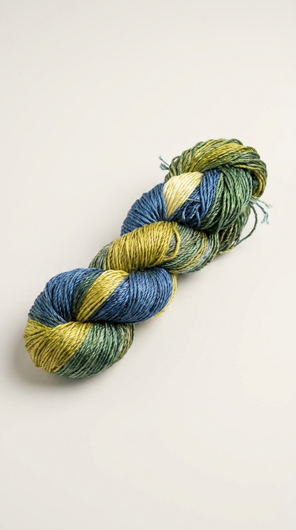 Knitsilk 3 Ply 100% Mulberry Silk Lace Weight Yarn –Chrysanthemum(50g / 260 Yard
