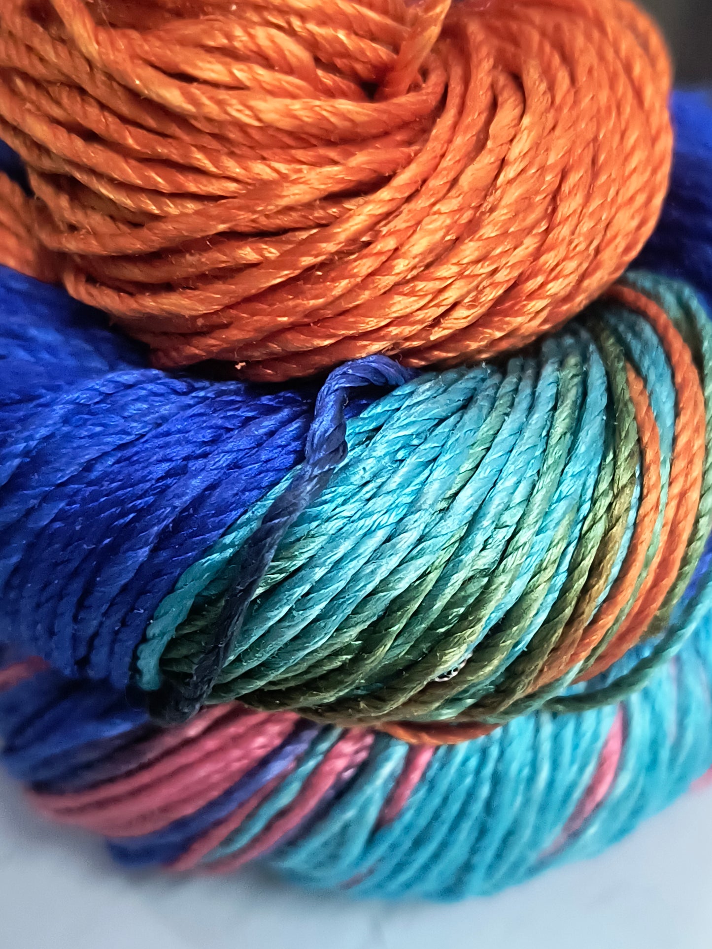 Knitsilk 3 Ply 100% Mulberry Silk Lace Weight Yarn –Rainbow(50g / 260 Yard