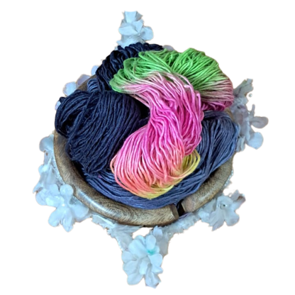 Knitsilk Silk Roving Worsted Yarn 100% Recycled & Hand-Dyed |100 gm,225 Yards | Nairobi