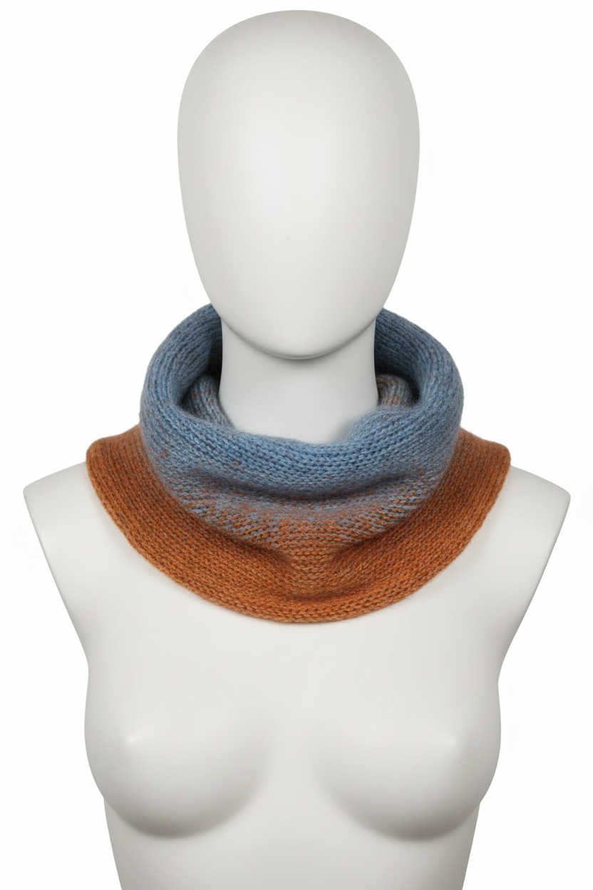 Knitsilk Silk Roving Worsted Yarn 100% Recycled & Hand-Dyed |100 gm,225 Yards |Ibiza